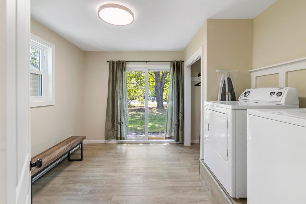 Fantastic Retreat 5Min From Village With Media Room, Ac And Sauna! Stowe Extérieur photo